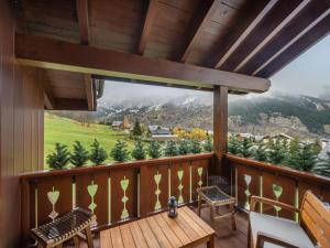 Duplex moderne à Méribel Village, accès ski et piscine - FR-1-566-55