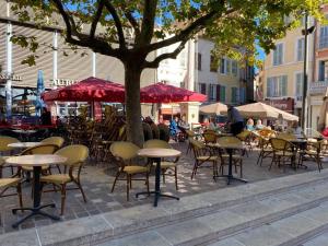 Appartements Akropole de Caroline, Central, Lumineux, Calme, Free Parking, Lift, 3 Beds : photos des chambres