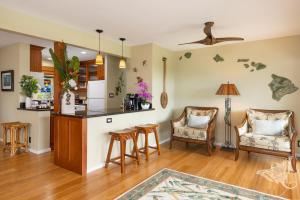 Hale Hahalua - Serenity and Ocean Views in Kailua-Kona at Keauhou Akahi