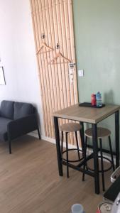Appartements Studio refait a neuf avec jardin Aigues Mortes : photos des chambres
