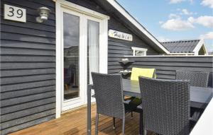 2 Bedroom Amazing Home In Ulfborg