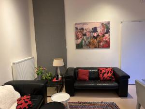 Chic Arty & cosy 300m from beach