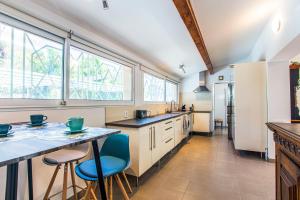 VILLA PROVENCE-SPA&BBQ CENTRE AU CALME- JARDIN - TERRASSES