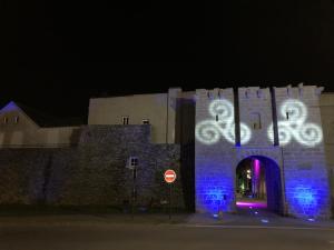 Maisons de vacances Kentan - Maison insolite intra-muros a Guerande : photos des chambres