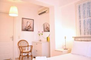 Awesome Traditional Maisonette House - Kythnos