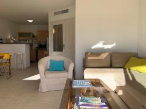 Soleil et détente à Mèze : bel appartement proche plage avec terrasse et jardin - FR-1-604-36