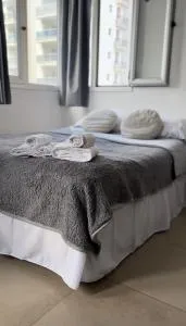 Calido y luminoso monoambiente en el centro de la ciudad - Salto