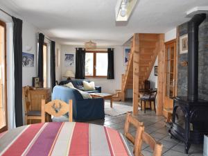 Chalets Chalet Pralognan-la-Vanoise, 5 pieces, 8 personnes - FR-1-464-176 : photos des chambres