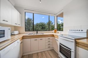 Avalanche 3 - 3BR Apartment l Central Location l Balcony l WiFi