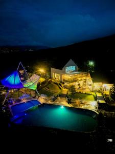 Leuweung Geledegan Ecoldge