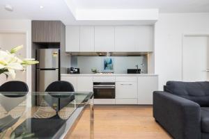 Stylish corporate Apartment ALB009706