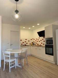 Villas Magnifique maison avec vue mer hauteur de Bastia : photos des chambres