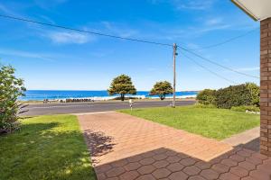 1 15 Dalmeny Drive Kianga