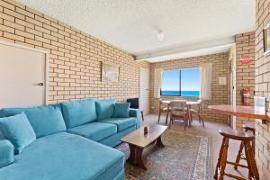 1 15 Dalmeny Drive Kianga