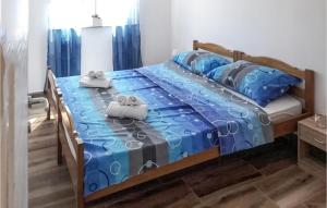 Nice Apartment In Pag With Wifi And 2 Bedrooms