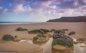 Echo Beach - Sleeps 12 - Part of the The Bay Filey Holiday Village with pool, gym and direct beach access, pub, restaurant, tennis and meadows walks