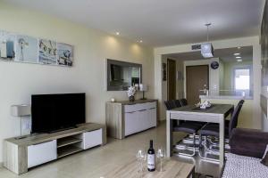 Apartamento SEA SENSES VICTORIA frente al mar