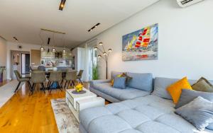 Villa Patras - Pool mit Hydromassage - istriensonne 0673