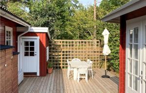 3 Bedroom Beautiful Home In Hemse