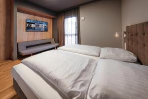 Comfort Double Room room in Hotel Cult Frankfurt City