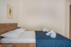 Stylish Central Renovated Apartment