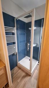 Appartements Magnifique Studio sur le Port de Gruissan (2 a 4 pers) : photos des chambres