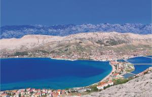 Nice Apartment In Pag With Wifi And 2 Bedrooms