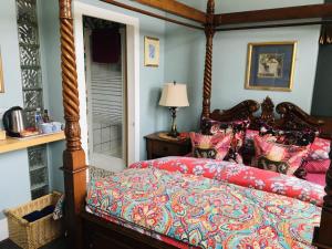 Double Room room in The Forester and Flower