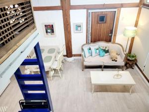 Hyanggyo-gil, Seonwooga