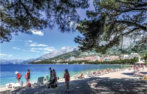 Stunning Apartment In Makarska With Wifi And 1 Bedrooms