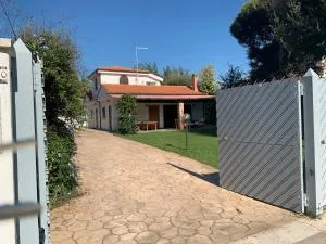 Lux Beach Villa con piscina a 200m dal mare - Maccarese