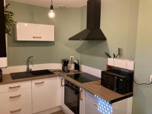 la petite terrasse d’Arthur; appartement terrasse à 50m de la mer