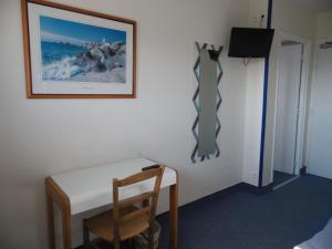 Hotels Hotel du Petit Matelot : photos des chambres