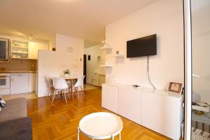 Apartment Davor 2231