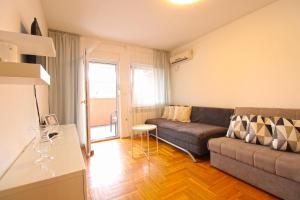 Apartment Davor 2231