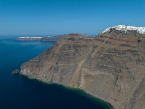 Imerovigli, Imerovigli, 84700, Santorini, Greece.