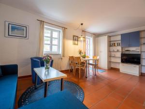Feriendorf Rugana - Komfort Ferienwohnung mit 1 Schlafzimmer und Terrasse B55
