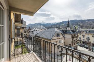 Appartements Chic 2BR City Center Apartment - Free Parking & Mountain View : photos des chambres