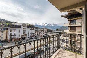 Appartements Chic 2BR City Center Apartment - Free Parking & Mountain View : Appartement 2 Chambres