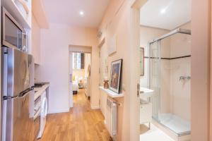 For you Rentals Elegante y colonial Apartamento TEMPORAL en Malasaña MAD283