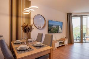 PINEA PREMIUM apartament 515 z widokiem na morze ze SPA i basenem przy plaży Pobierowo