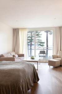 Family Room (2 Adults + 2 Children) room in Rosfjord Strandhotel