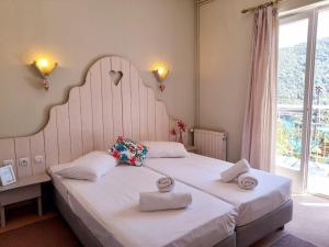 Triple Room with Terrace room in Odos Kentavron