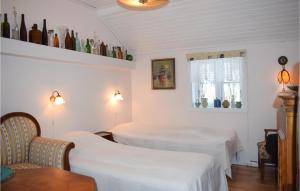 Beautiful Home In Reftele With Wifi