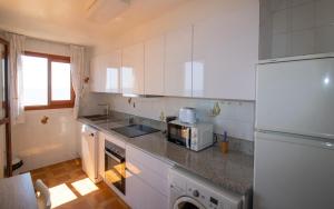 Apartamento con vistas frontales - Primera línea Playa Cargador - ALBERT VILLAS