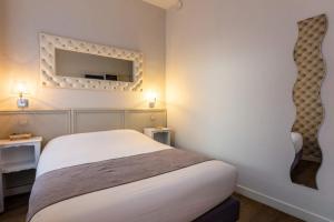 Hotels Hotel de France : photos des chambres