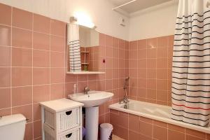 Appartements V-Mimosas 01-Vieux Boucau Appartement 6 personnes calme au coeur de Vieux Boucau proche skatepark : photos des chambres