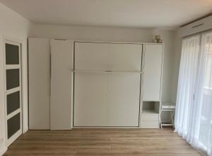 Paris 42m Studio plus terrace