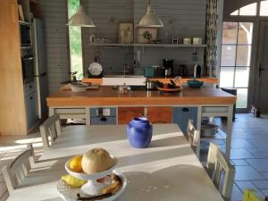 Maisons de vacances Luxury house in Leobard with private pool : photos des chambres