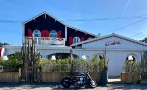 Hôtel Le Caillebotis - 卡普费雷